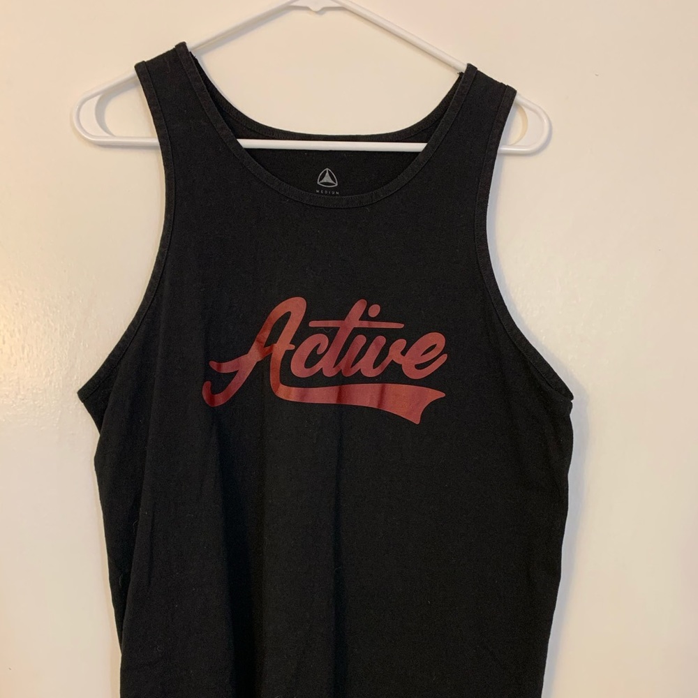 Black active shirt size medium